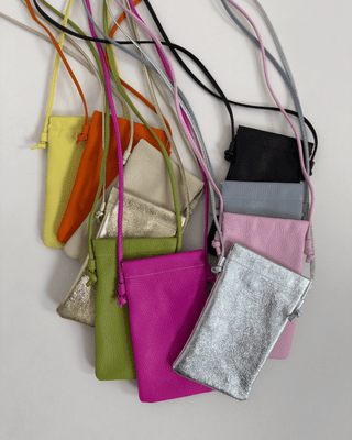 Etui na telefon komórkowy 2512227-36