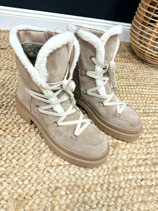 Boots 2410077-82