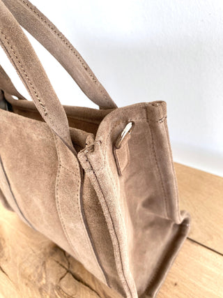 Wildleder Tasche 2506144 - 46 - Levelone GmbH & Co. KG