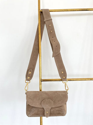 Wildleder Umhänge Tasche 2506085 - 89 - Levelone GmbH & Co. KG