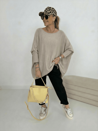 Feinstrickpullover in Beige mit Rundhals-Ausschnitt