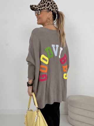 Feinstrickpullover in Taupe mit Rundhals-Ausschnitt